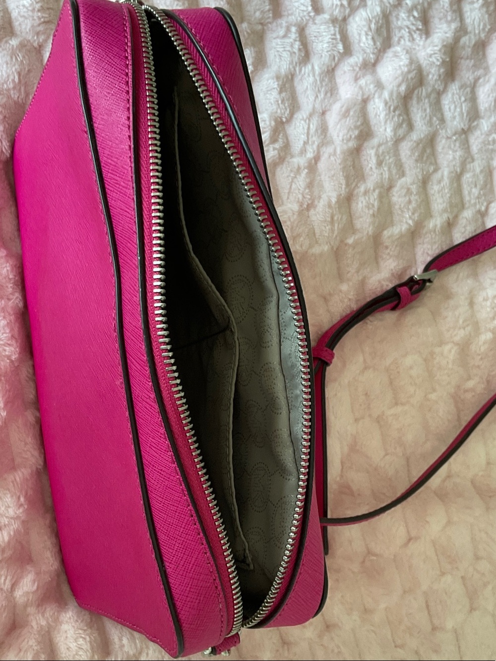 Michael Kors Hot Pink Saffiano Leather Crossbody - Picture 3 of 7